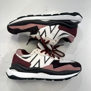 Figs x New Balance 5740 women's US Size 7.5. Mineral Mauve EUC